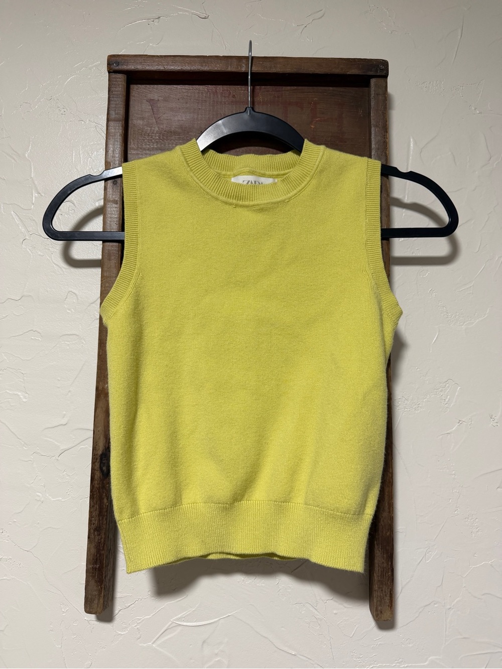 Sleeveless Knit Top - Yellow